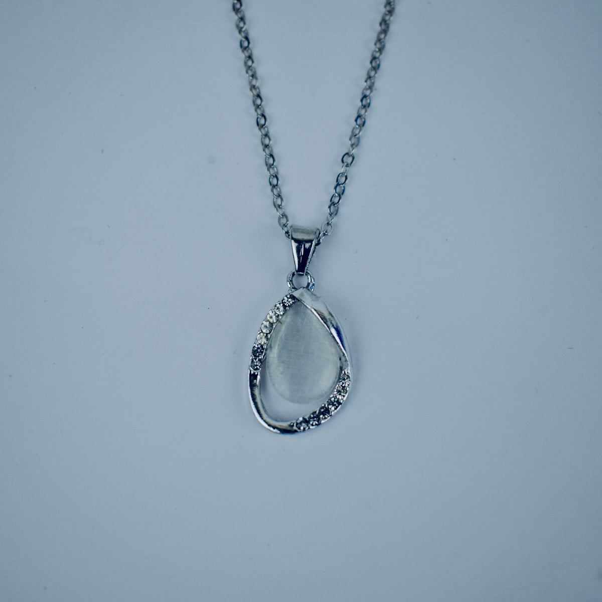 ✨ Teardrop Elegance Necklace Set | Flat 20% OFF
