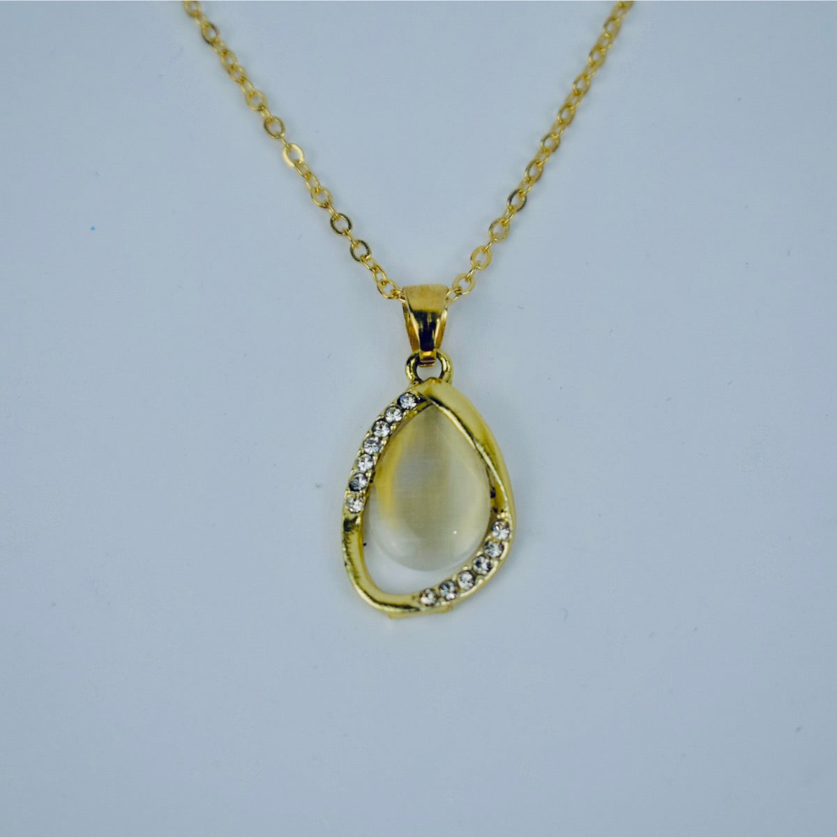 ✨ Teardrop Elegance Necklace Set | Flat 20% OFF