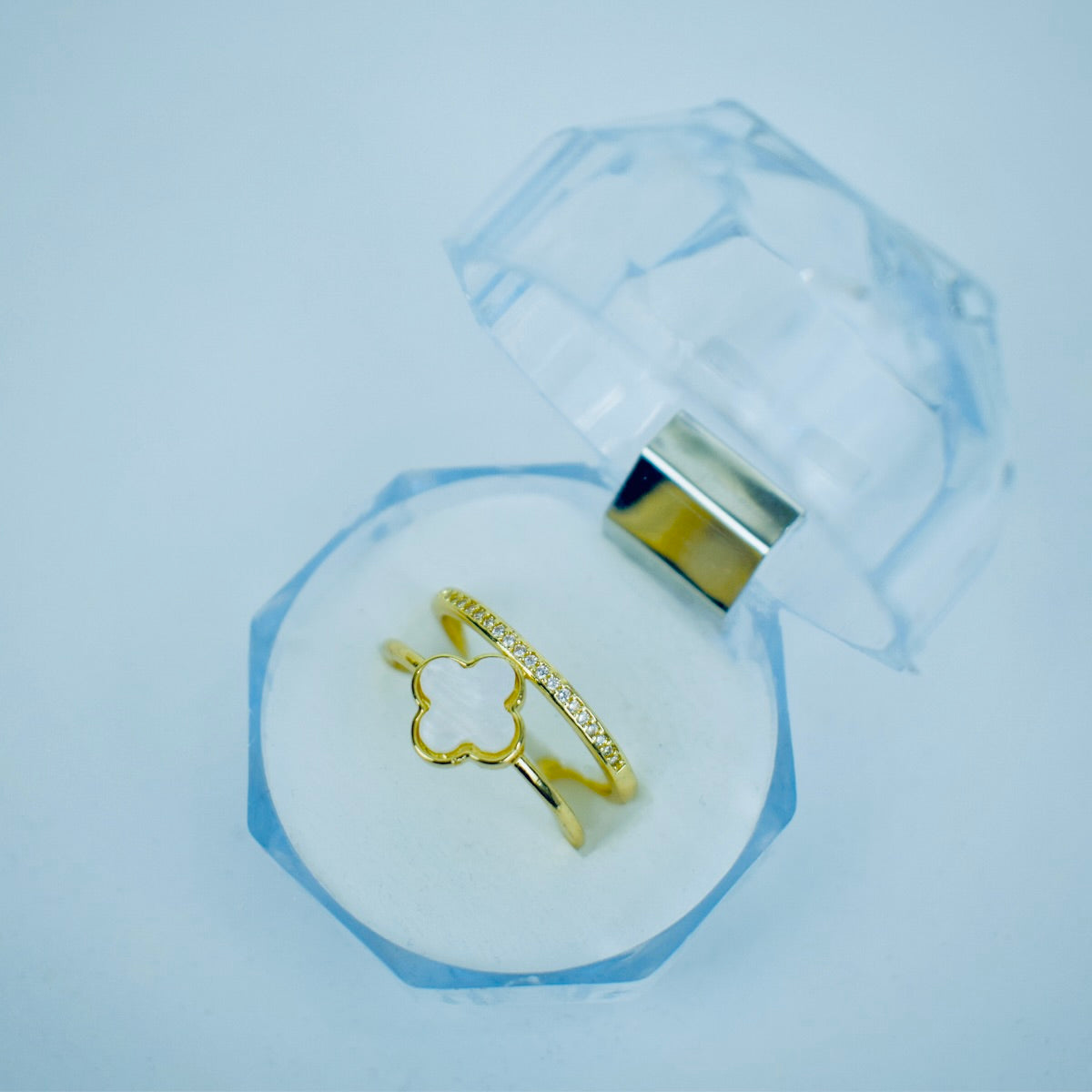 Elegant Clover Adjustable Ring β Dual Colors (Golden & Silver)