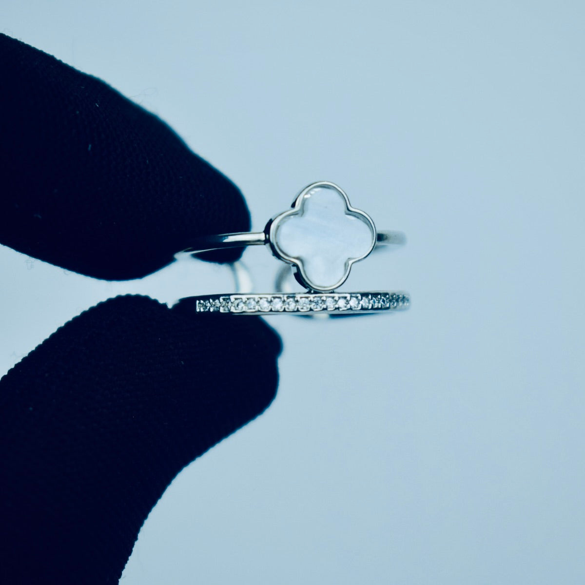 Elegant Clover Adjustable Ring β Dual Colors (Golden & Silver)
