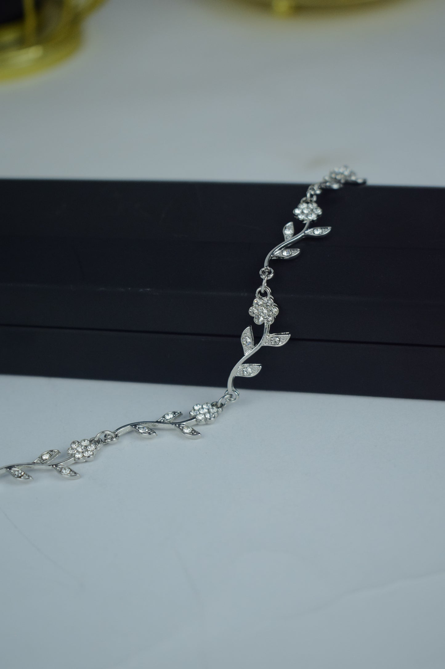 Floral Leaf Elegant Bracelet – 2 Colors Collection | Flat 20% OFF