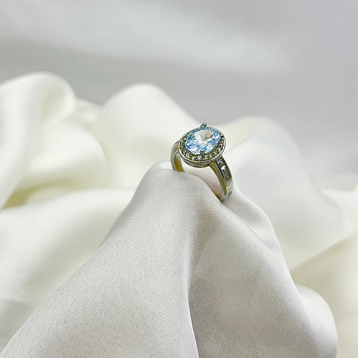 Adjustable Stone Work Ring with sky blue gem – Silver color | 20% OFF