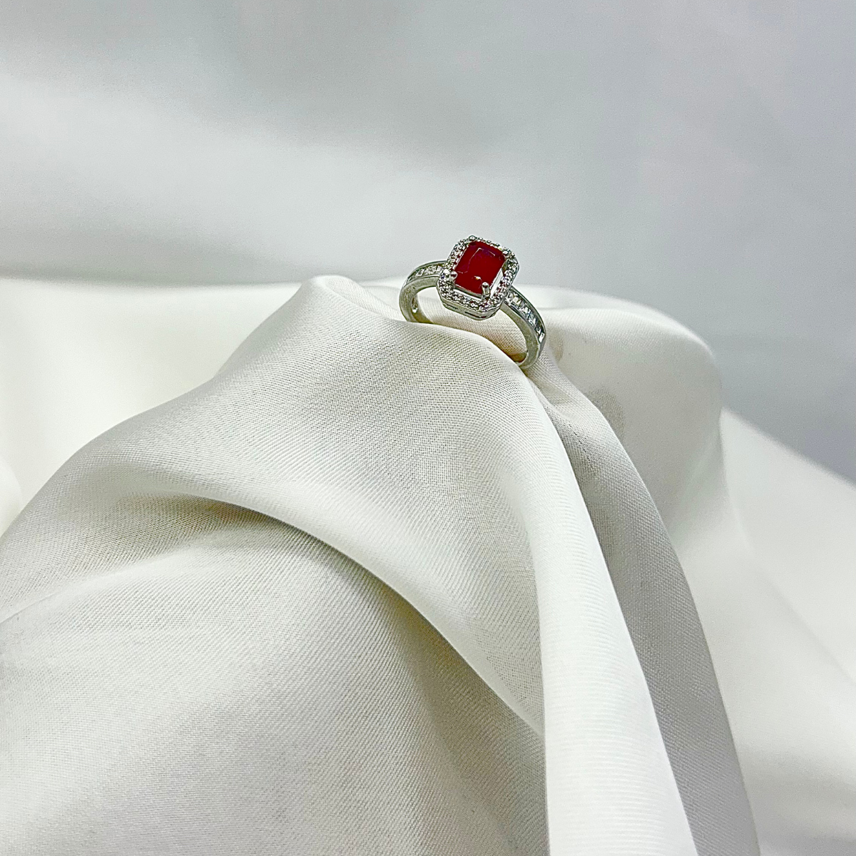 Classic Adjustable Ring – 20% OFF | 5 Stunning Color Combos