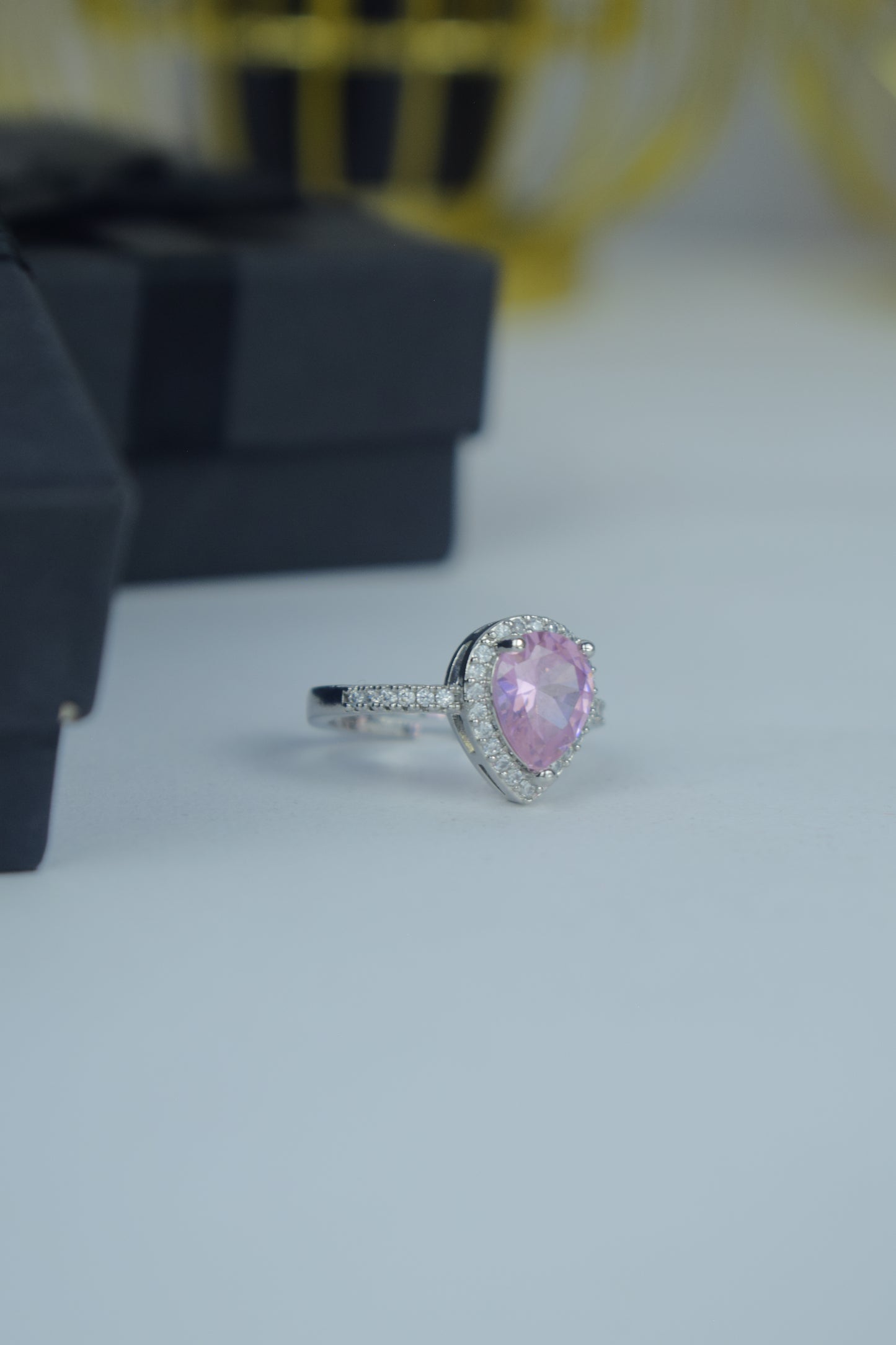 Elegant Adjustable Ring – 20% OFF |White stone Elegance
