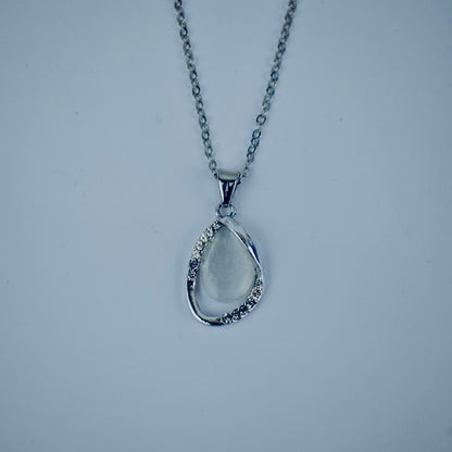 ✨ Teardrop Elegance Necklace Set | Flat 20% OFF