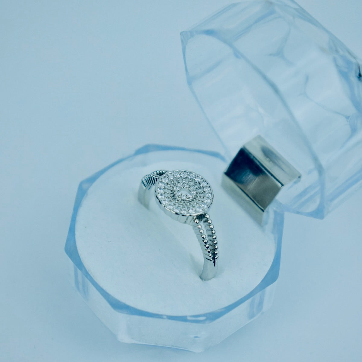 Elegant Adjustable Crystal Ring (Gold & Silver)