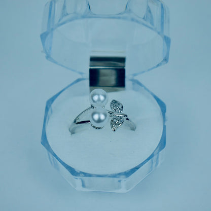 2 Pearls With Leaf Eligant Adjustable Ring