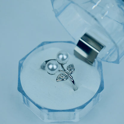 2 Pearls With Leaf Eligant Adjustable Ring