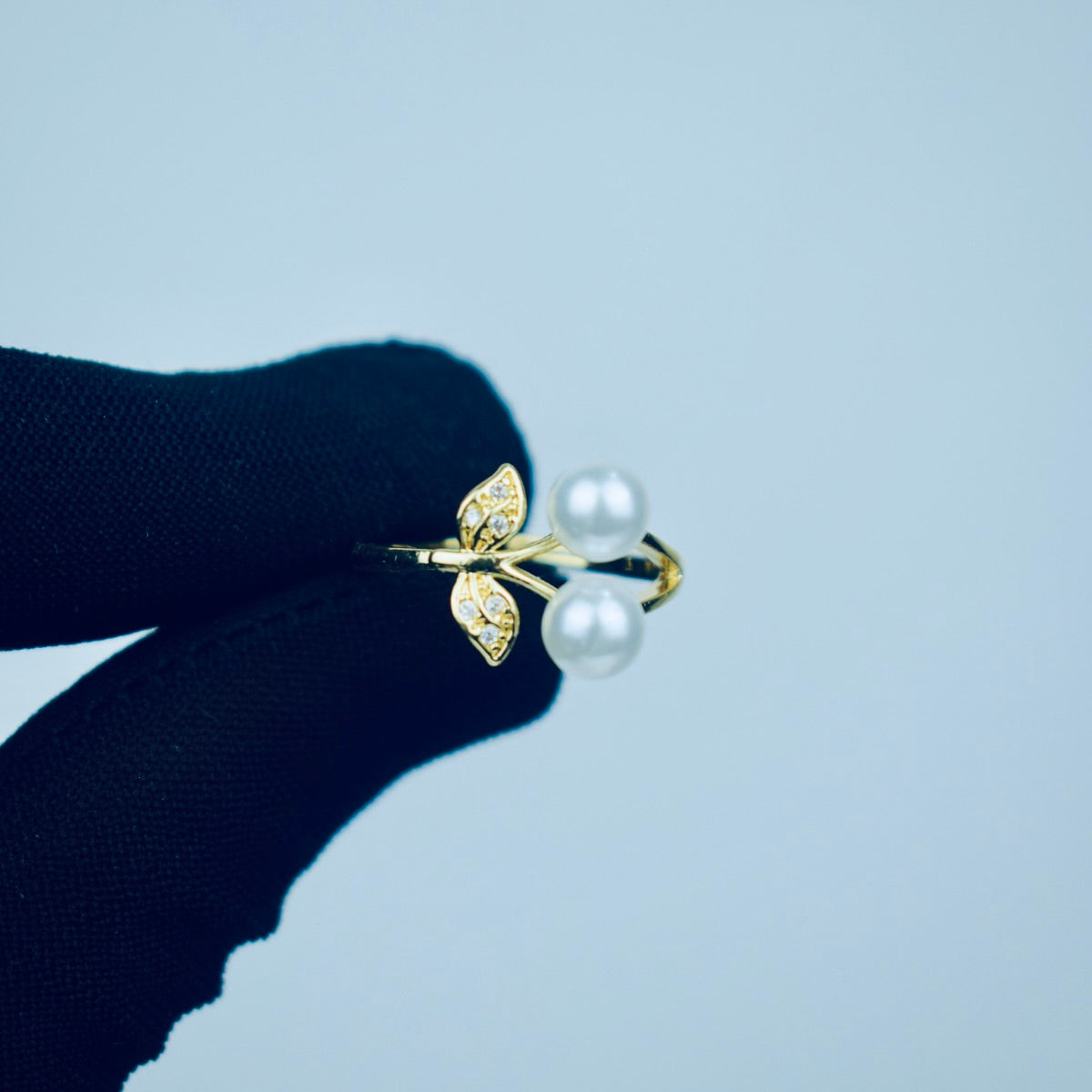 2 Pearls With Leaf Eligant Adjustable Ring