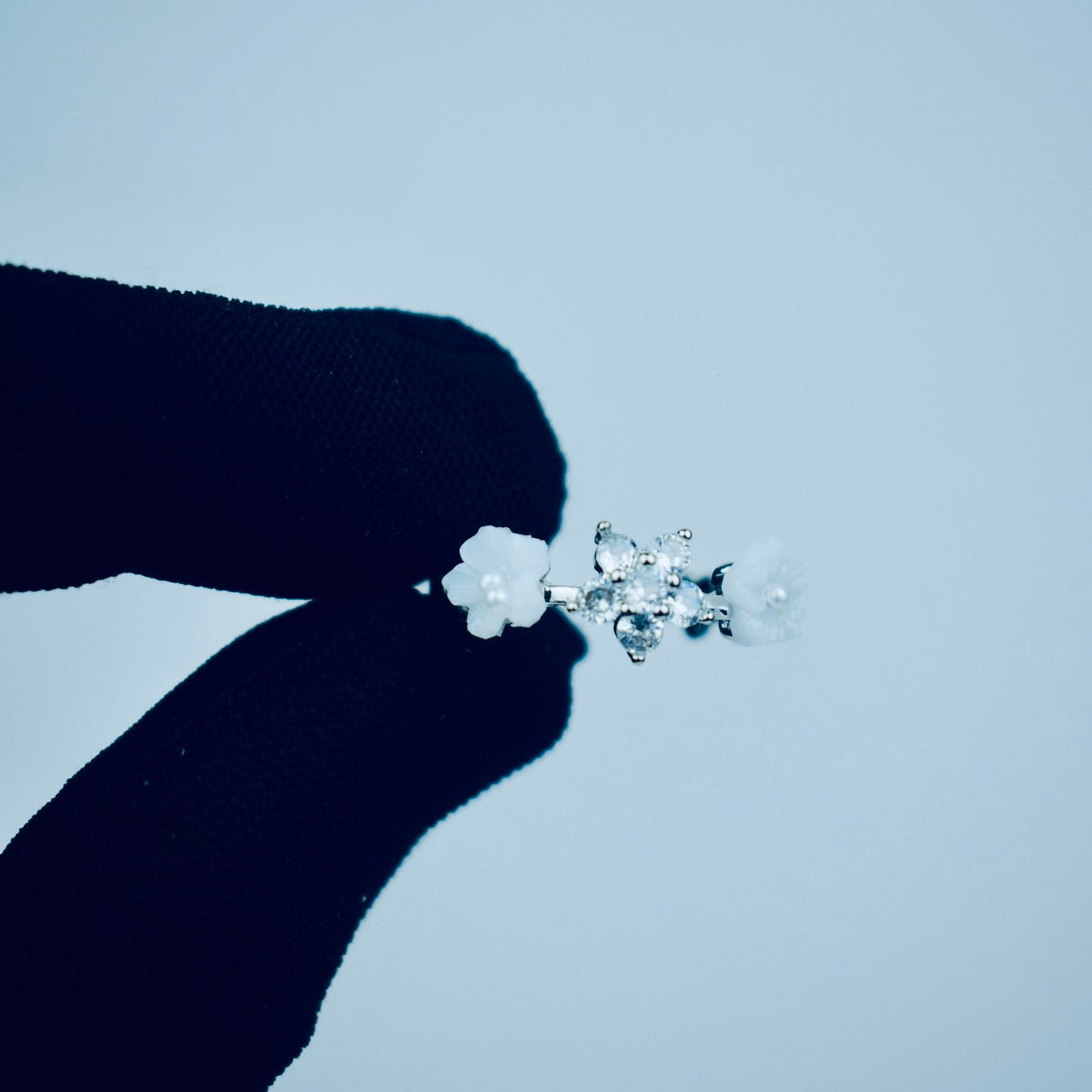 💍 Classy Adjustable Flower Stone Ring