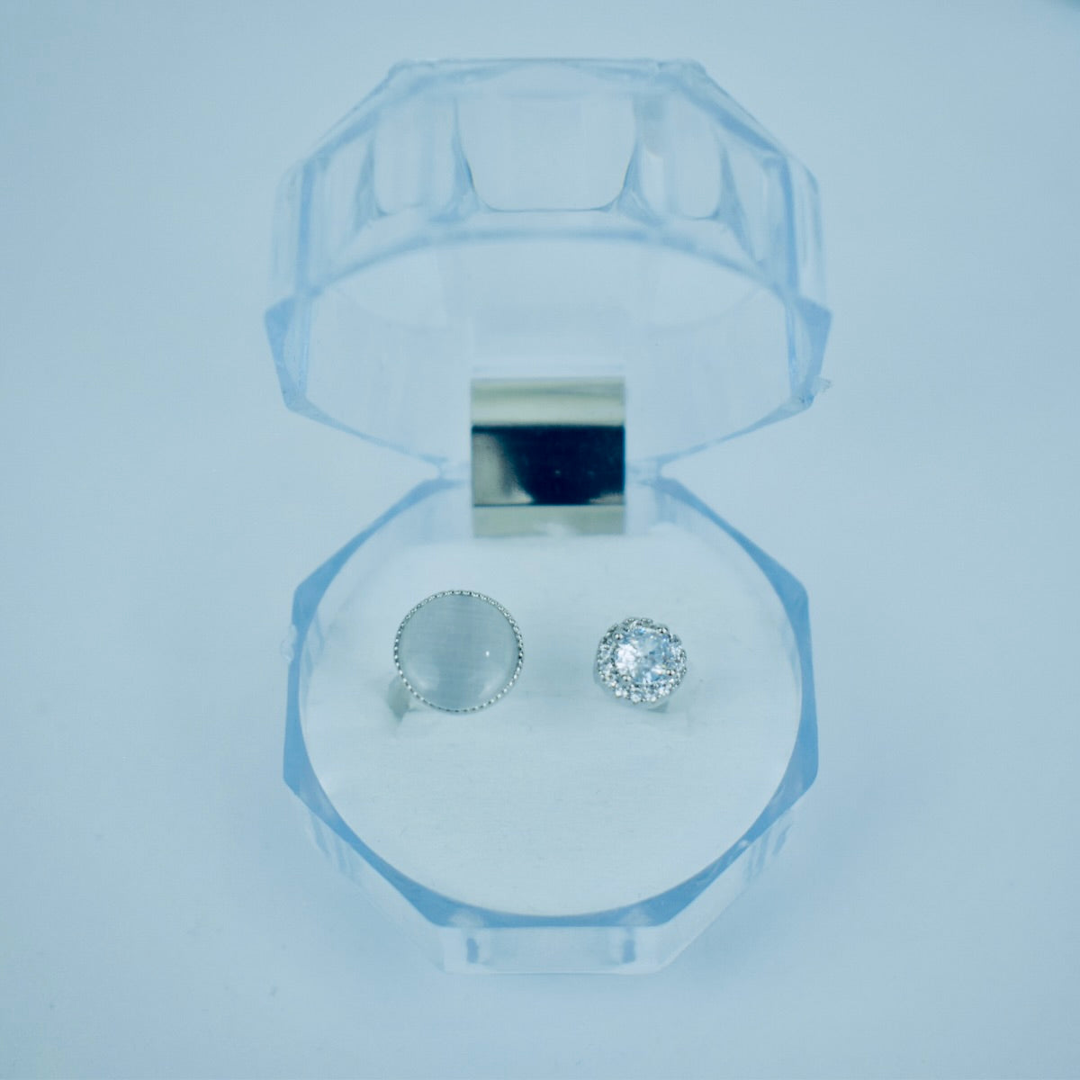 Stylish Glossy & Crystal Ring Flat 20% OFF