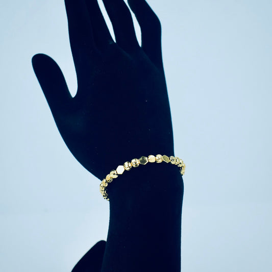 Elegant Adjustable Golden Bracelet – Premium Finish