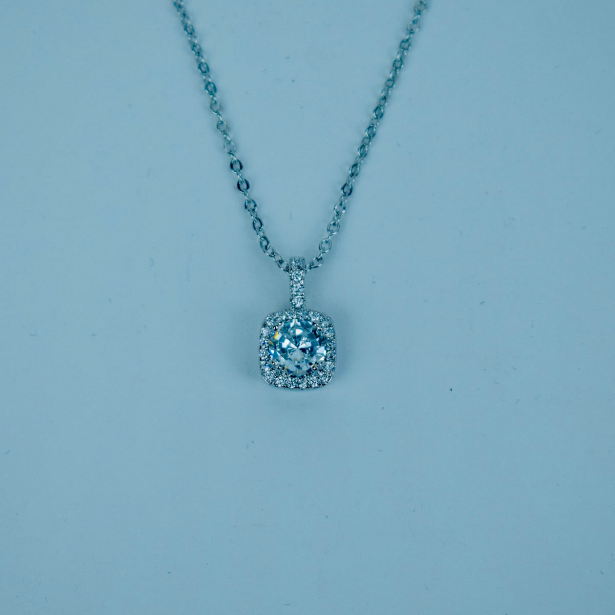 Radiant Aura Halo Pendant | Flat 20% OFF