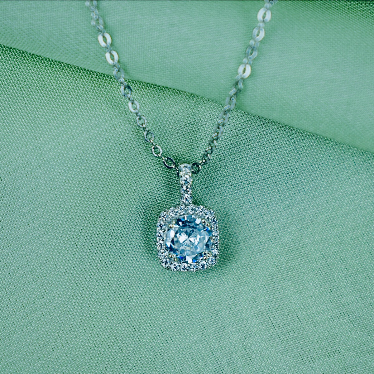 Radiant Aura Halo Pendant | Flat 20% OFF